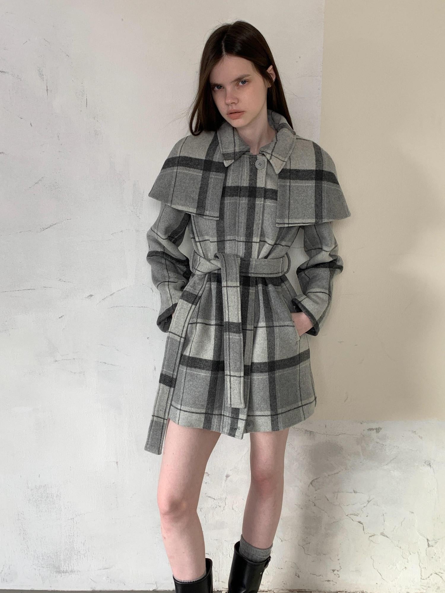UNIVERSE Vintage Plaid Double Faced Waist Cinched Women's Wool Blend Cape Coats