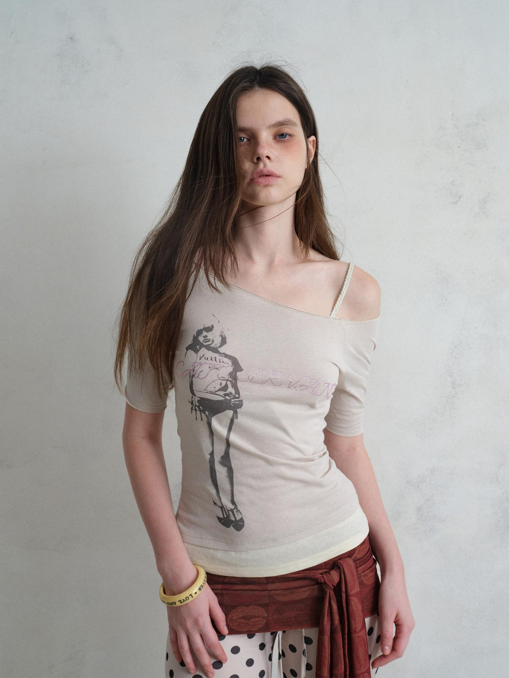 UNIVERSE Vintage Print Asymmetrical Shoulder Women's Cotton Short Sleeve T-shirts