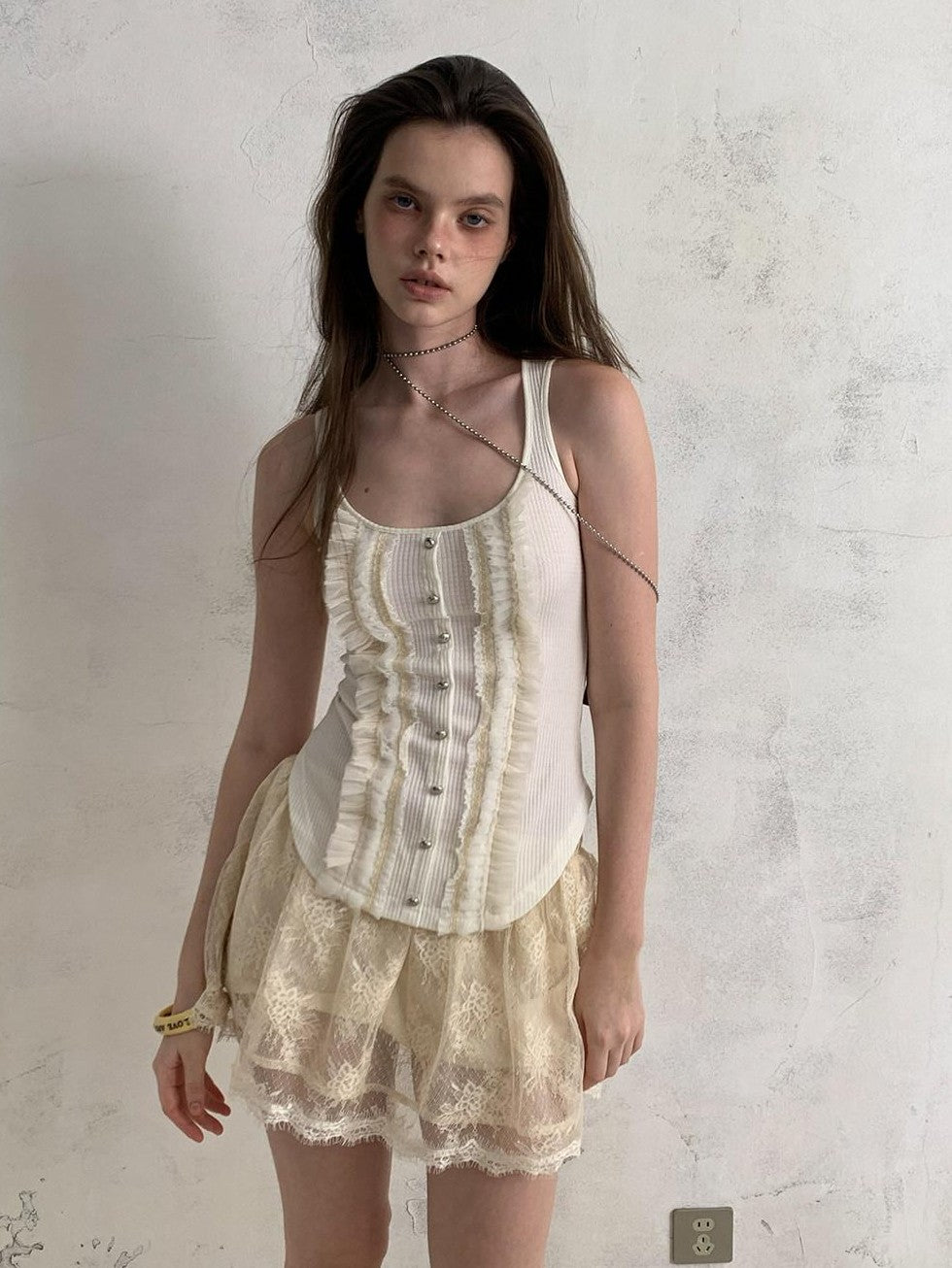 UNIVERSE Vintage Ruffle Edge Lace Splice Fitted Waist Women's Polyester Tencel Tank Tops
