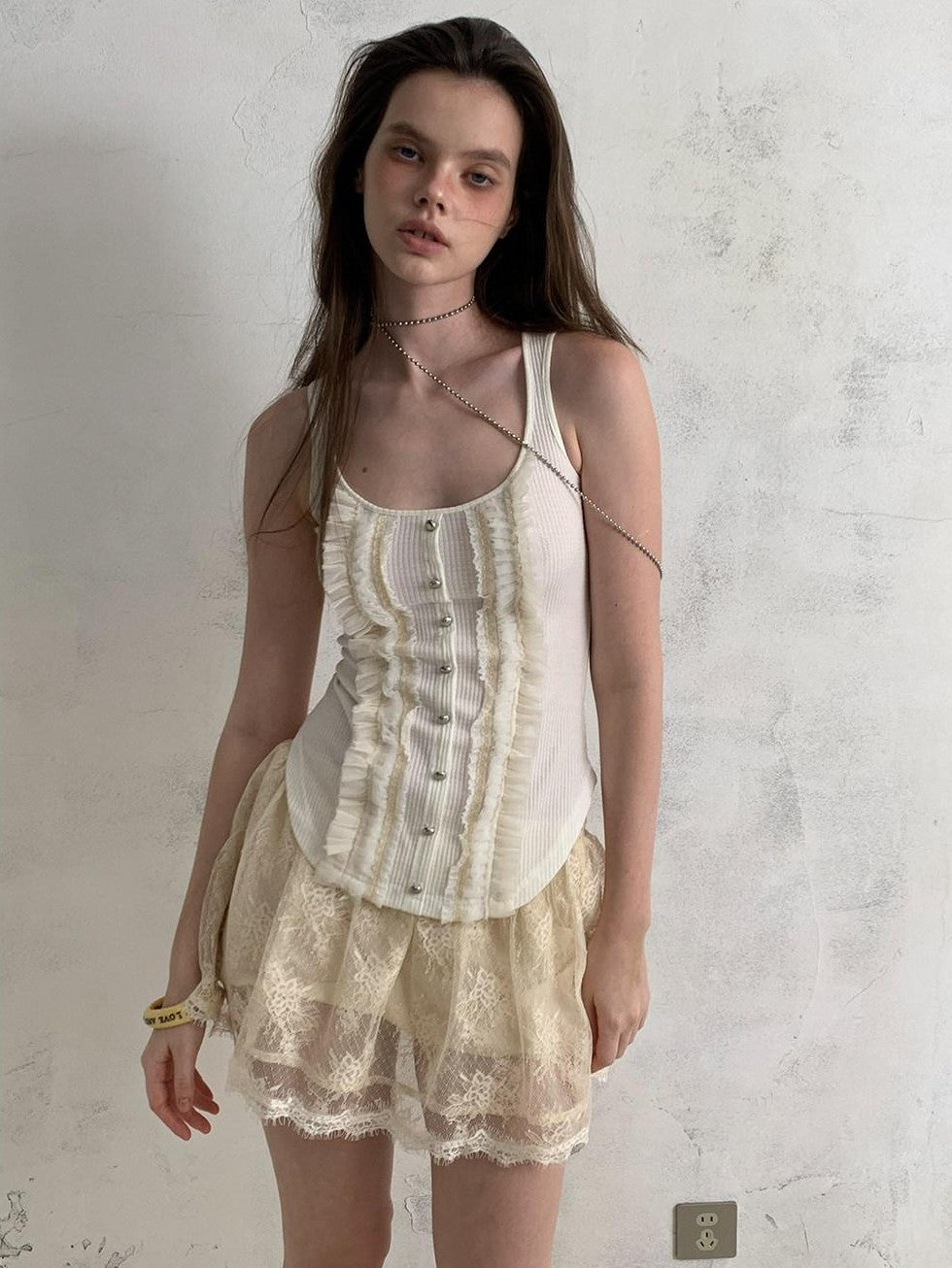 UNIVERSE Vintage Ruffle Edge Lace Splice Fitted Waist Women's Polyester Tencel Tank Tops