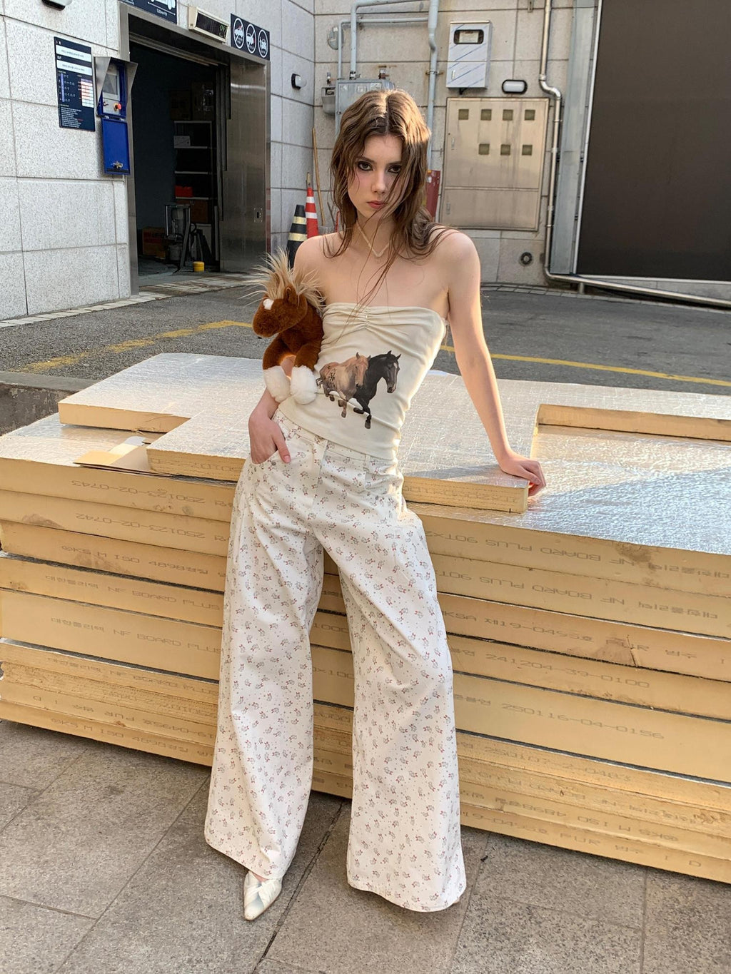 UNIVERSE Vintage Washed Rabbit Print Relaxed Fit Women's Cotton Straight-leg Pants