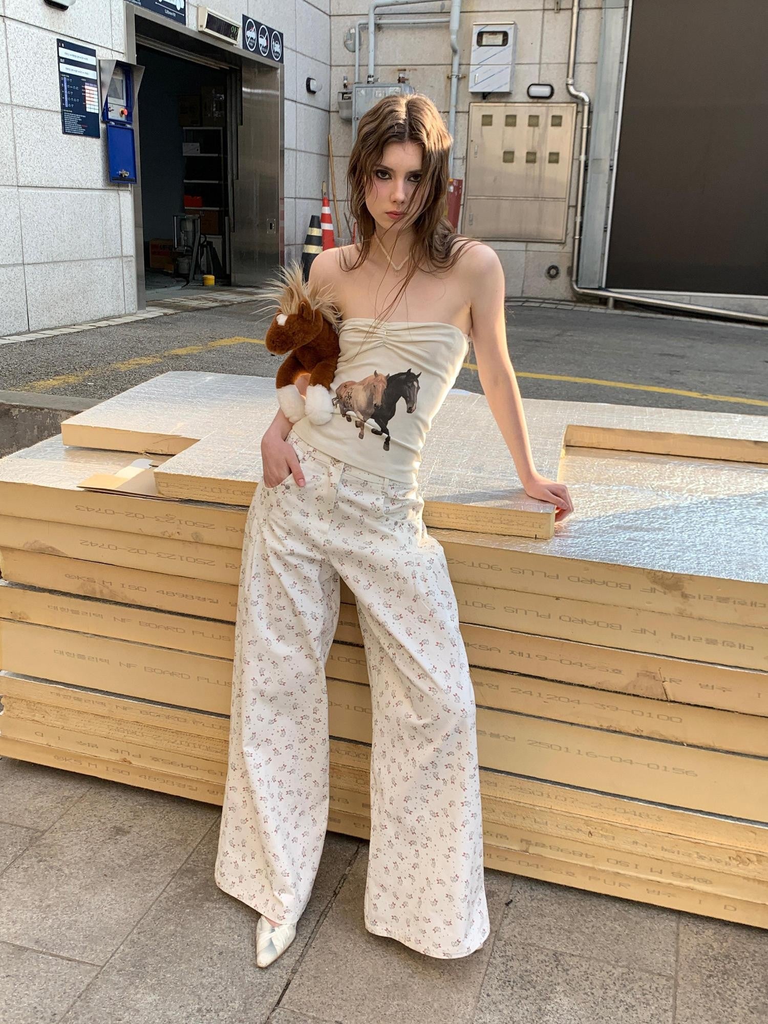 UNIVERSE Vintage Washed Rabbit Print Relaxed Fit Women's Cotton Straight-leg Pants