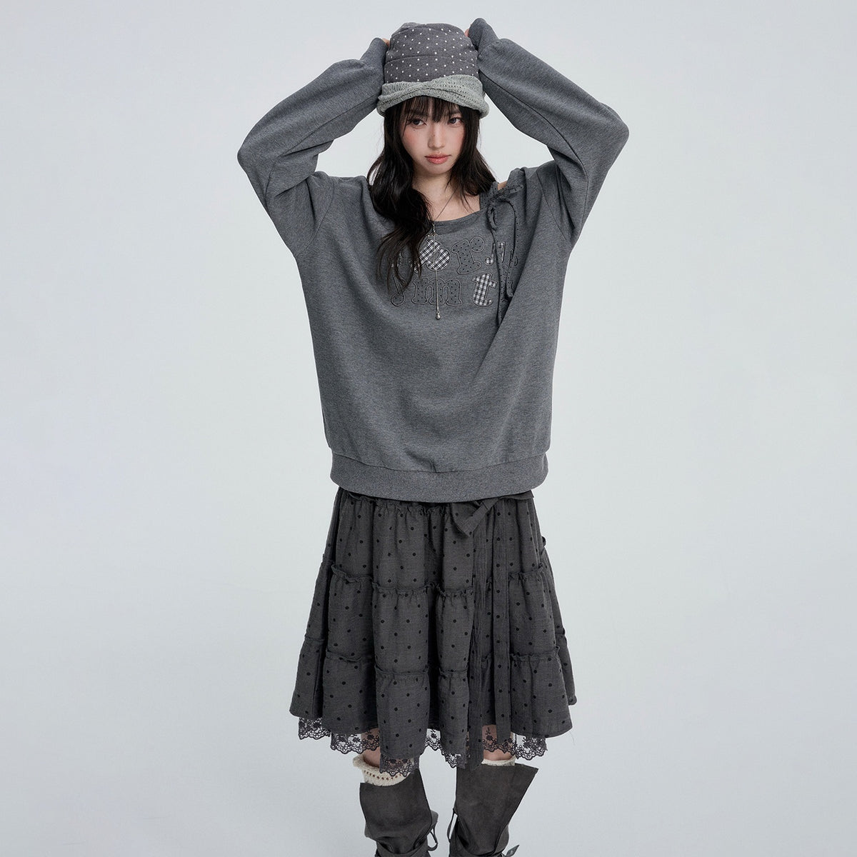 VEEMIX_Asymmetric_Embroidered_Letter_Lace_Up_Women's_Sweatshirts_1084802465217_MISSTT