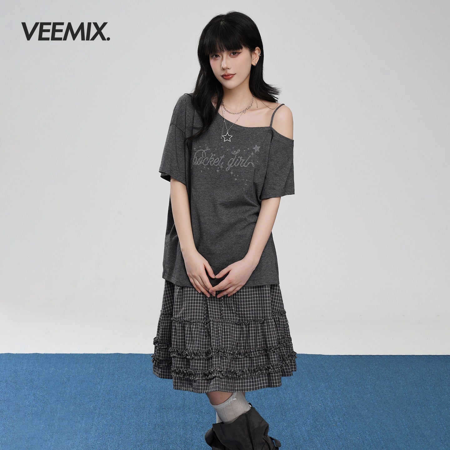 VEEMIX_Asymmetric_Letter_Print_Women's_Tencel_Cotton_Blend_Off-shoulder_T-shirts_1046176102421_MISSTT