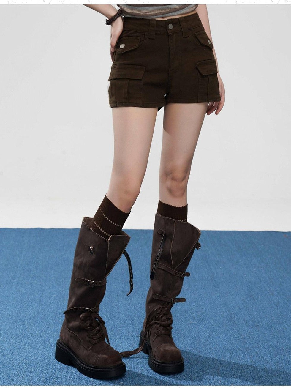 VEEMIX Chestnut Brown Multi Pocket Low Waist Slim Fit Women's Cotton Denim Shorts