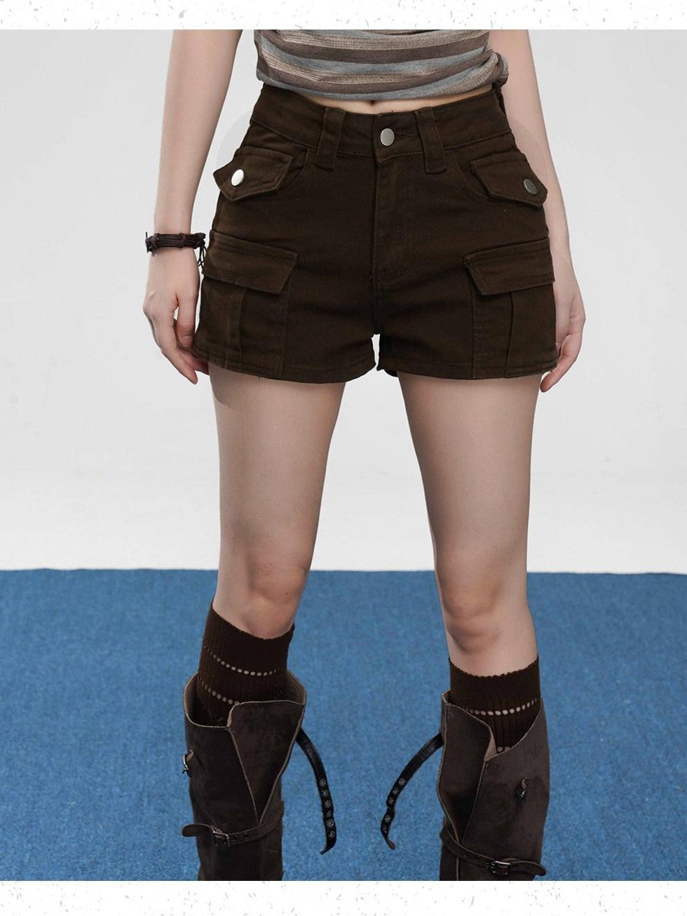 VEEMIX Chestnut Brown Multi Pocket Low Waist Slim Fit Women's Cotton Denim Shorts