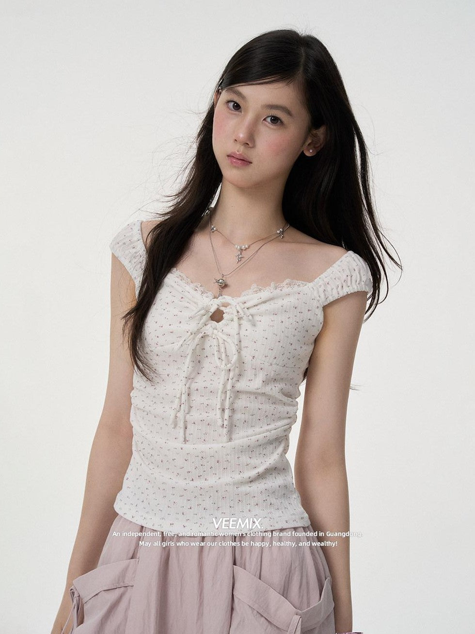 VEEMIX Ivory Puff Sleeve Floral Drawstring Cropped Women's Short Sleeve T-shirts