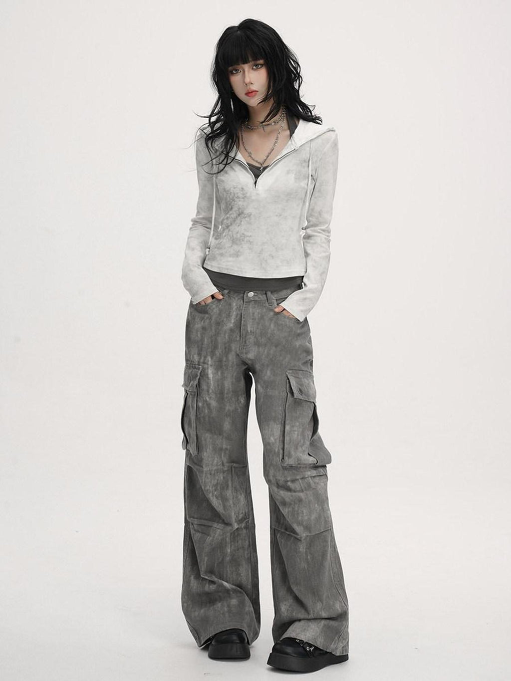 VEEMIX Washed Grey Distressed Floral Women's Low Rise Denim Wide-leg Jeans