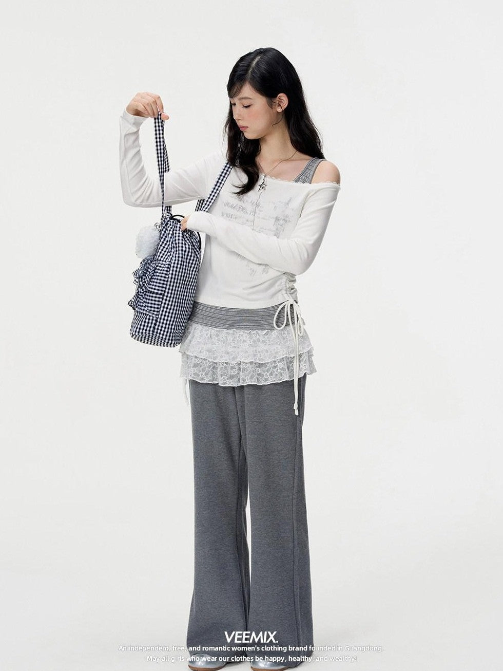 VEEMIX White Asymmetric Faux Layered Lace Women's Viscose Long Sleeve T-shirts
