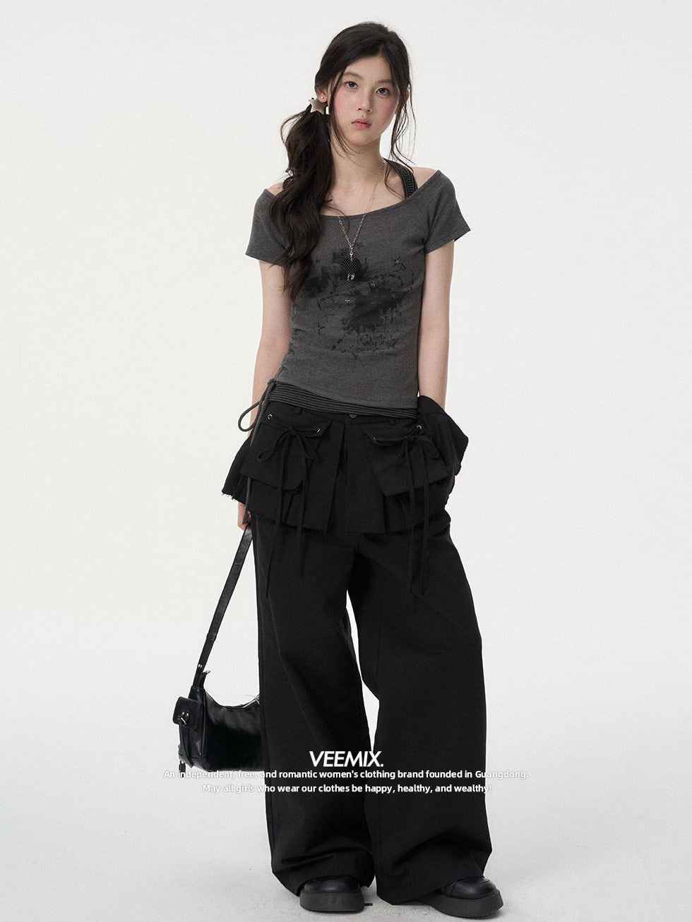 VEEMIX White Halter Fake Layered Drawstring Women's Off-shoulder T-shirts