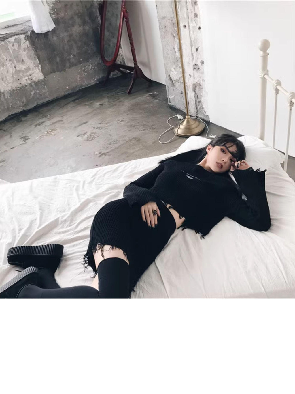 VOCK Black Anti Slip Thigh High Solid Slimming Women's Velvet Hold Up Socks