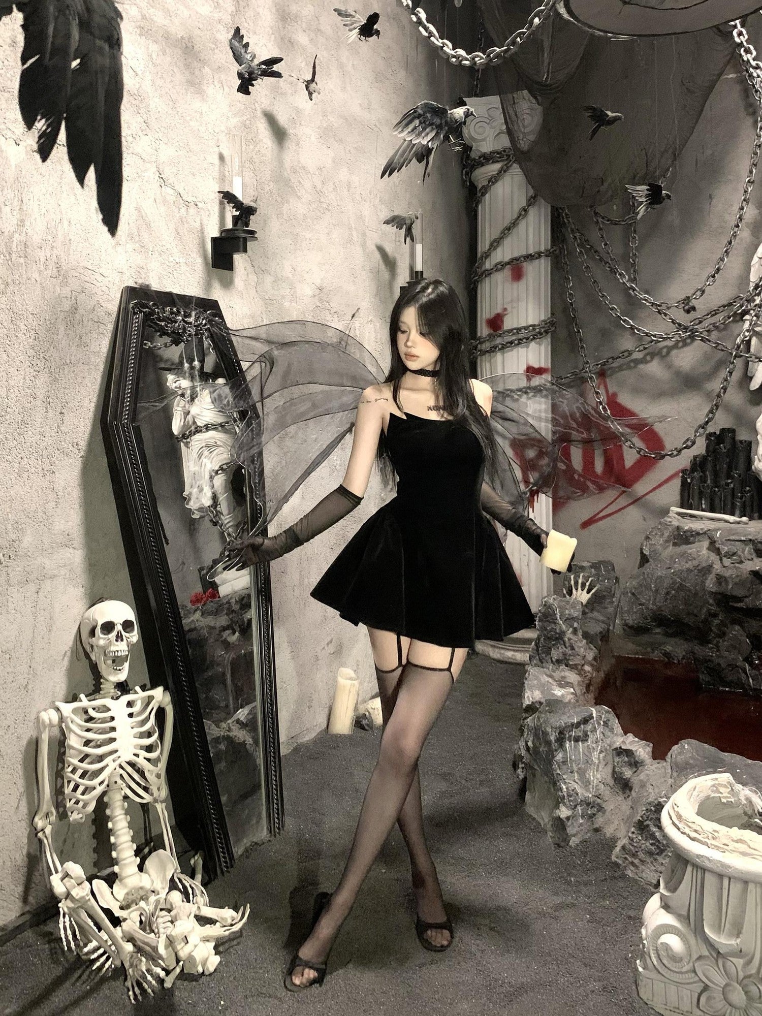 VOCK Black Fishbone Boned Puffed Waist Women's Velvet Tube Mini Dresses