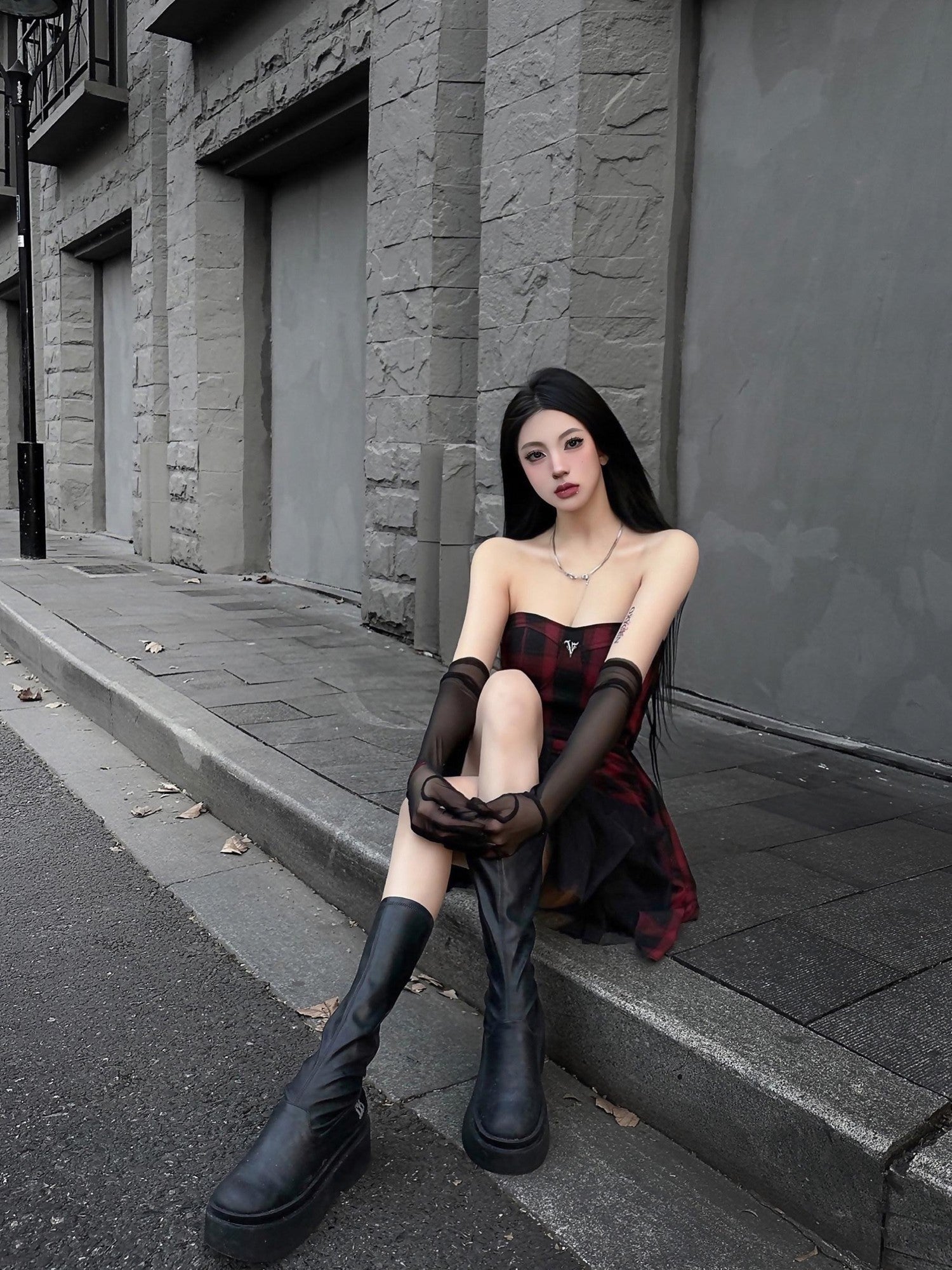 VOCK Red Black Check Asymmetric Strapless Waist Cinched Women's Tube Mini Dresses