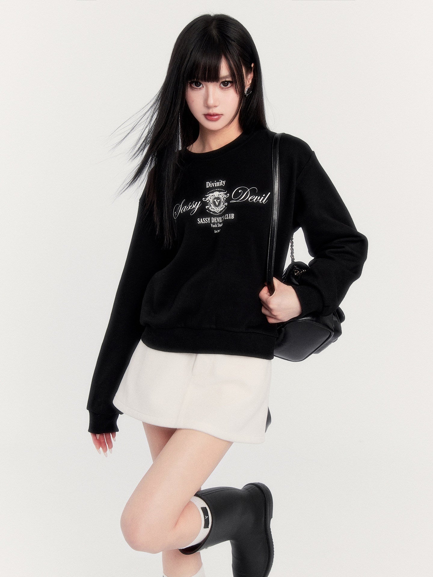 VOCK_Retro_Collegiate_Letter_Print_Cropped_Fleece_Women's_Polyester_Blend_Sweatshirts_970604640169_MISSTT