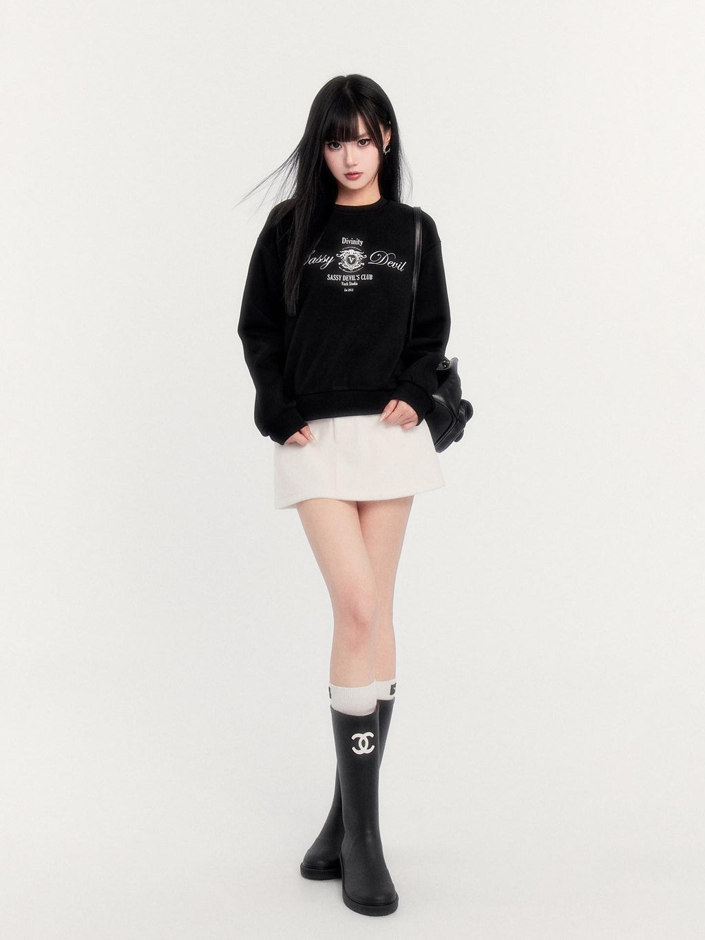 VOCK Retro Collegiate Letter Print Cropped Fleece Women's Polyester Blend Sweatshirts