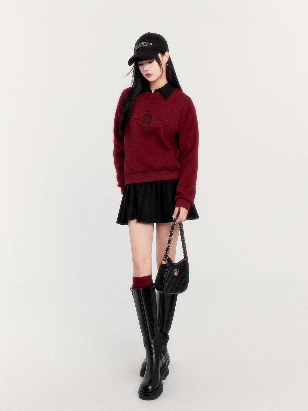 VOCK Retro Collegiate Letter Print Cropped Fleece Women's Polyester Blend Sweatshirts