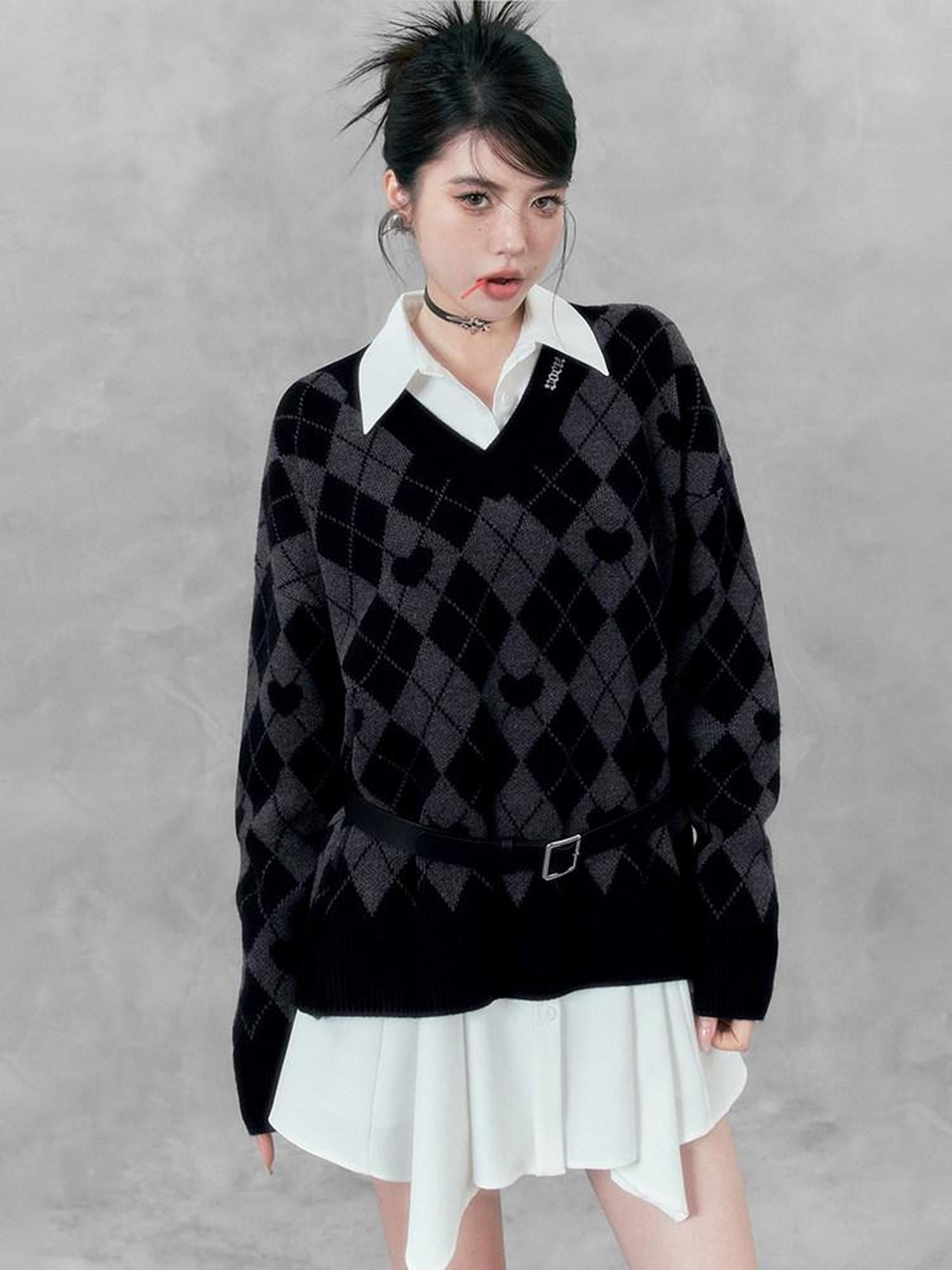 VOCK Vintage Sweetheart Argyle V-neck Oversized Women's Acrylic Pullover Sweaters