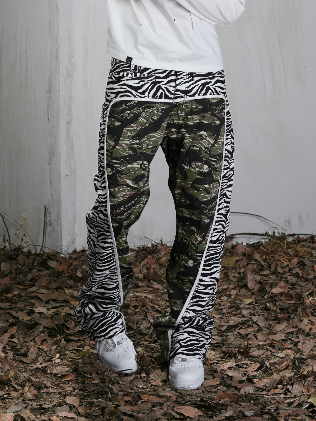 Vinkid Camouflage Patchwork Women's Cotton Straight-leg Jeans
