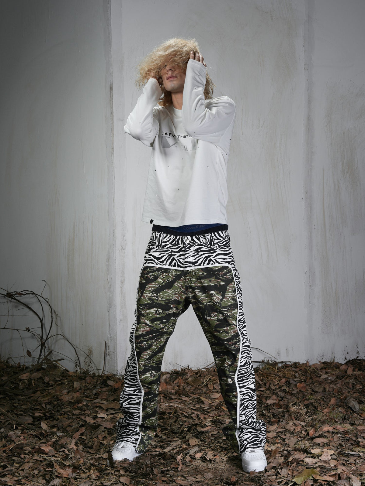 Vinkid Camouflage Patchwork Women's Cotton Straight-leg Jeans