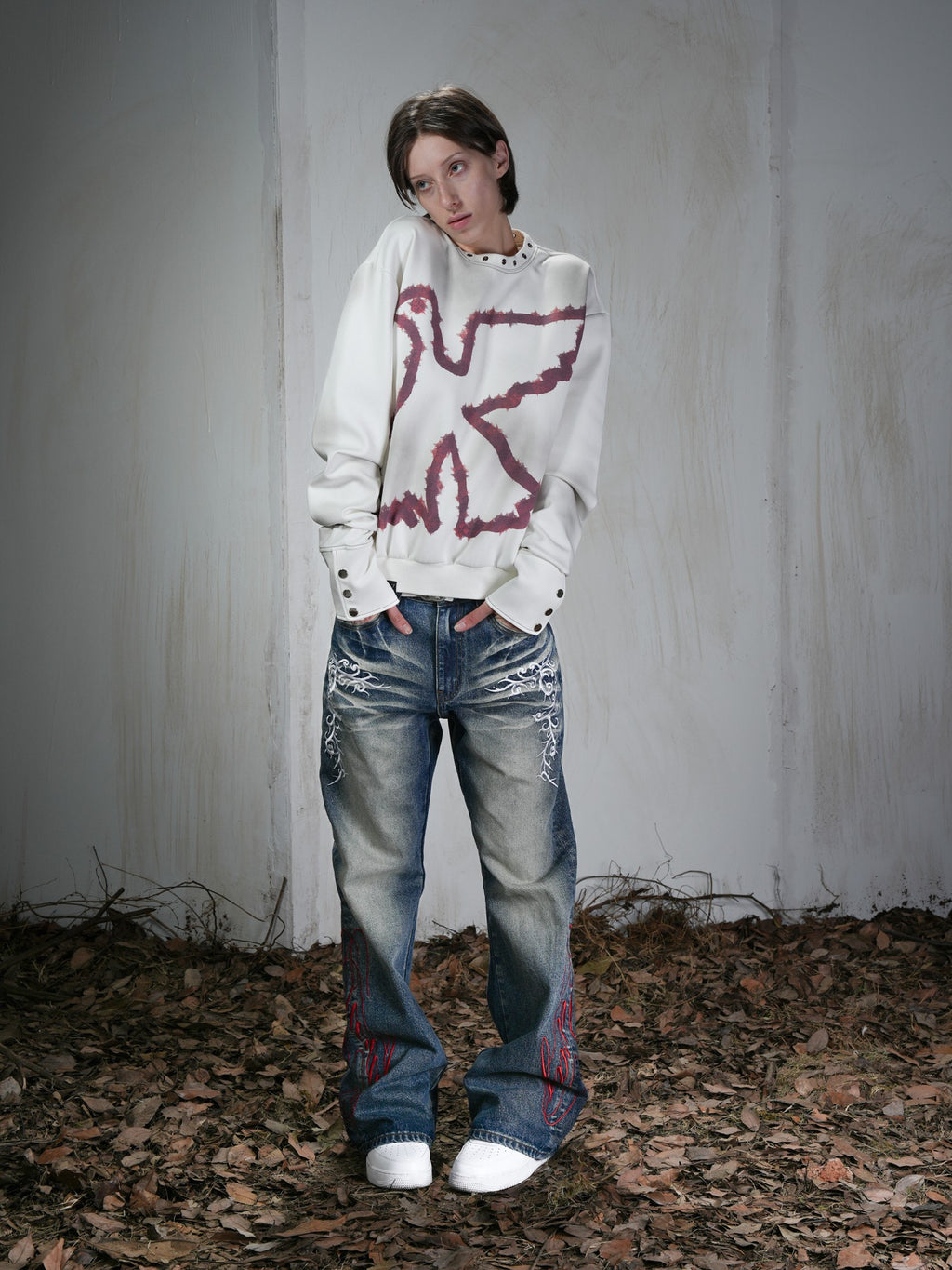Vinkid Embroidered Washed Distressed Women's Cotton Wide-leg Jeans