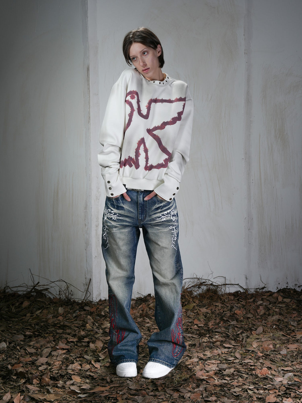 Vinkid Embroidered Washed Distressed Women's Cotton Wide-leg Jeans