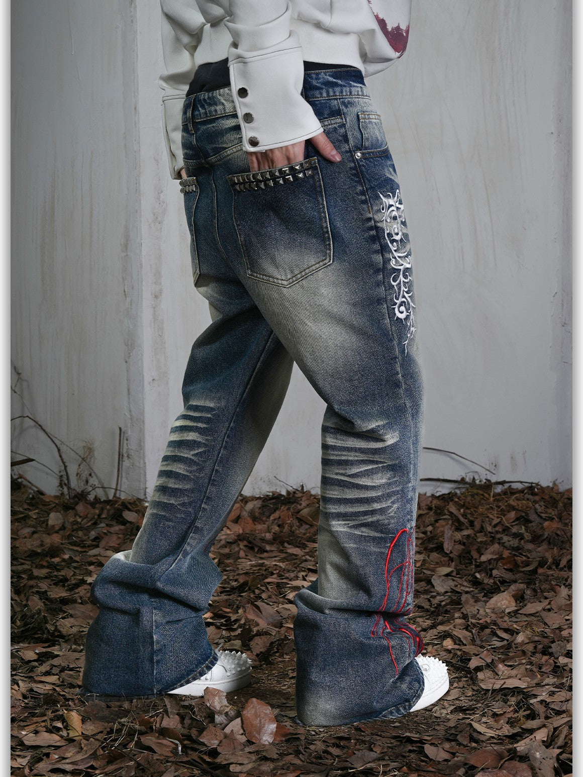 Vinkid Embroidered Washed Distressed Women's Cotton Wide-leg Jeans