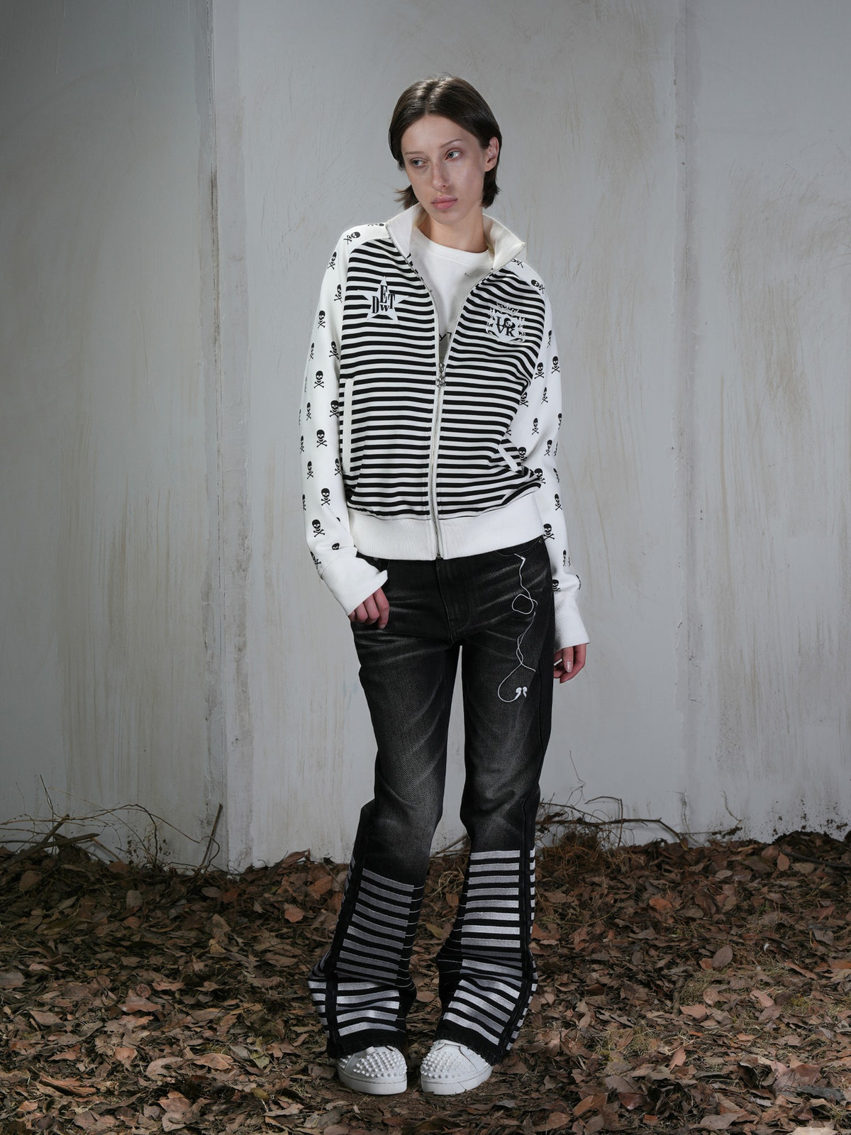 Vinkid Striped Skull Spliced Zip Stand Collar Women's Casual Jackets