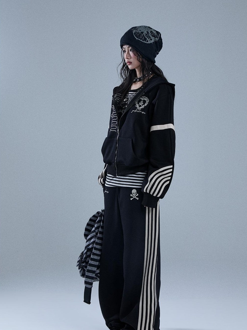 YUKAHOUSE American Gothic Striped Embroidered Women's Cotton Blend Zip-up Hoodies