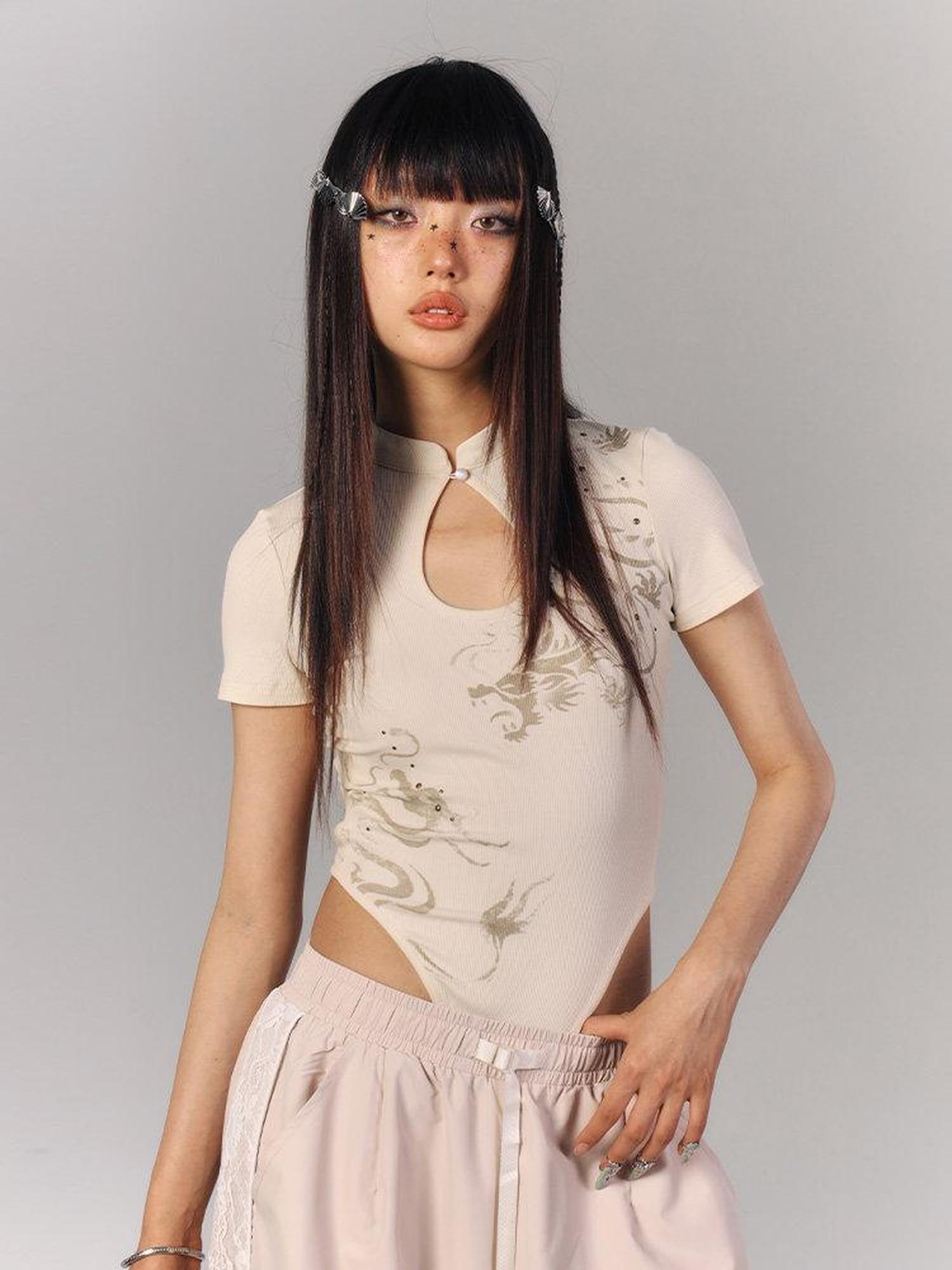 YUKAHOUSE Apricot Cheongsam Slim Fit Women's Cotton Blend Short Sleeve T-shirts