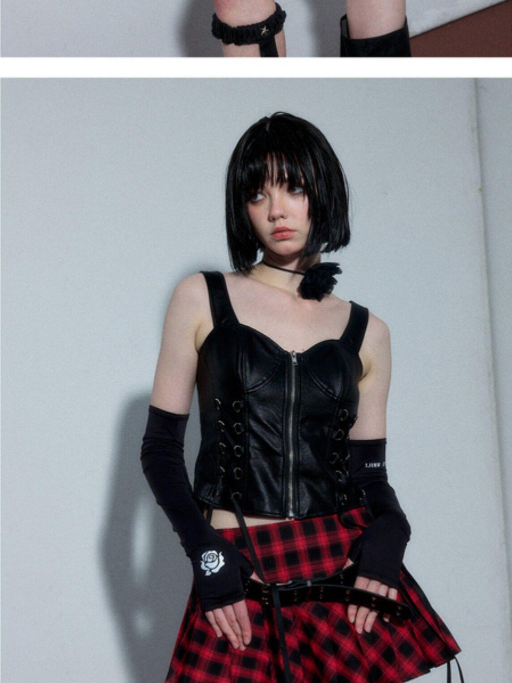 YUKAHOUSE Black Boned Bust Strappy Women's Pu Faux Leather Solid Camisoles