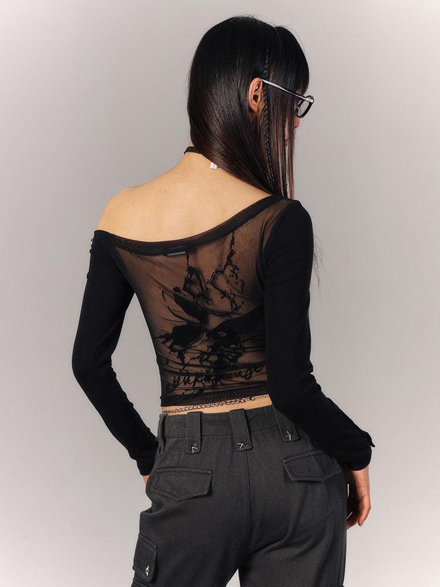 YUKAHOUSE Black Cropped Sheer Back Slim Women's Viscose Blend Long Sleeve T-shirts