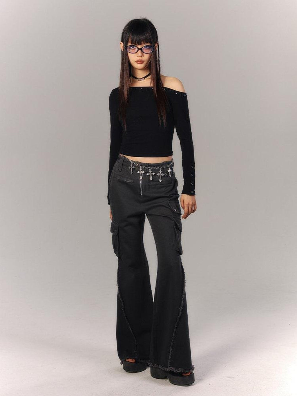YUKAHOUSE Black Cropped Sheer Back Slim Women's Viscose Blend Long Sleeve T-shirts