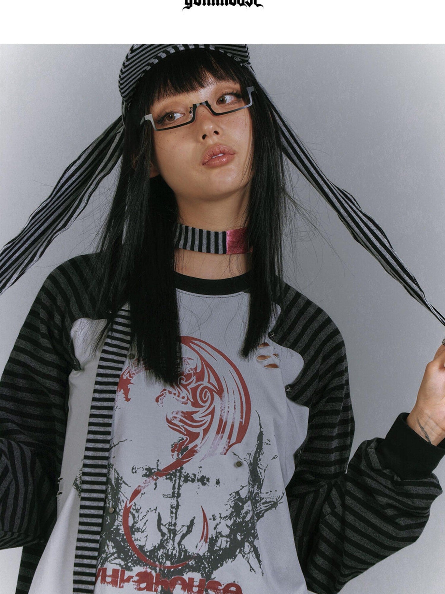 YUKAHOUSE Black Gray Distressed Striped Raglan Women's Cotton Blend Long Sleeve T-shirts