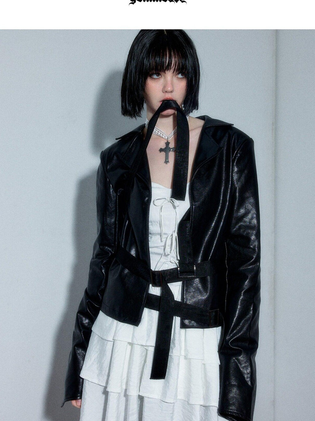 YUKAHOUSE Black Punk Tie Front Notched Lapel Short Crop Women's Pu Leather Jackets