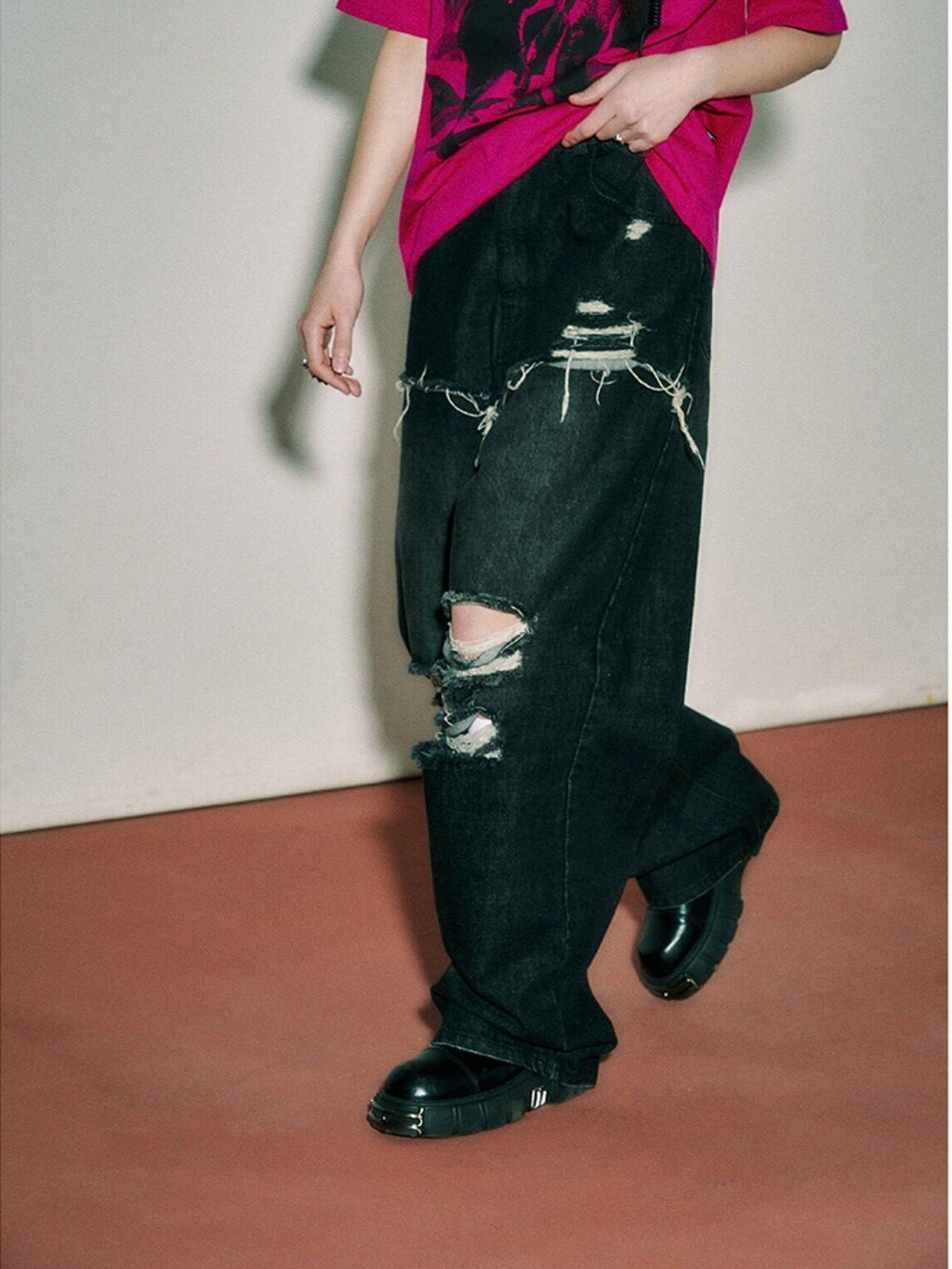 YUKAHOUSE Black Vintage Distressed High Waist Loose Women's Denim Wide-leg Jeans