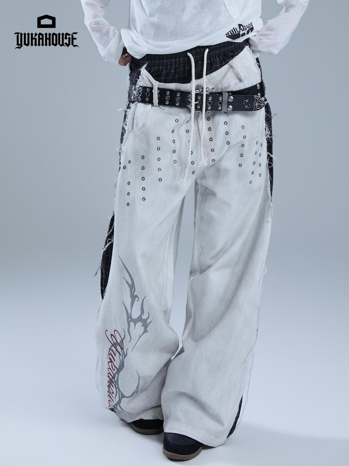YUKAHOUSE Distressed Faux Layered Raw Hem Letter Print Women's Cotton Straight-leg Pants