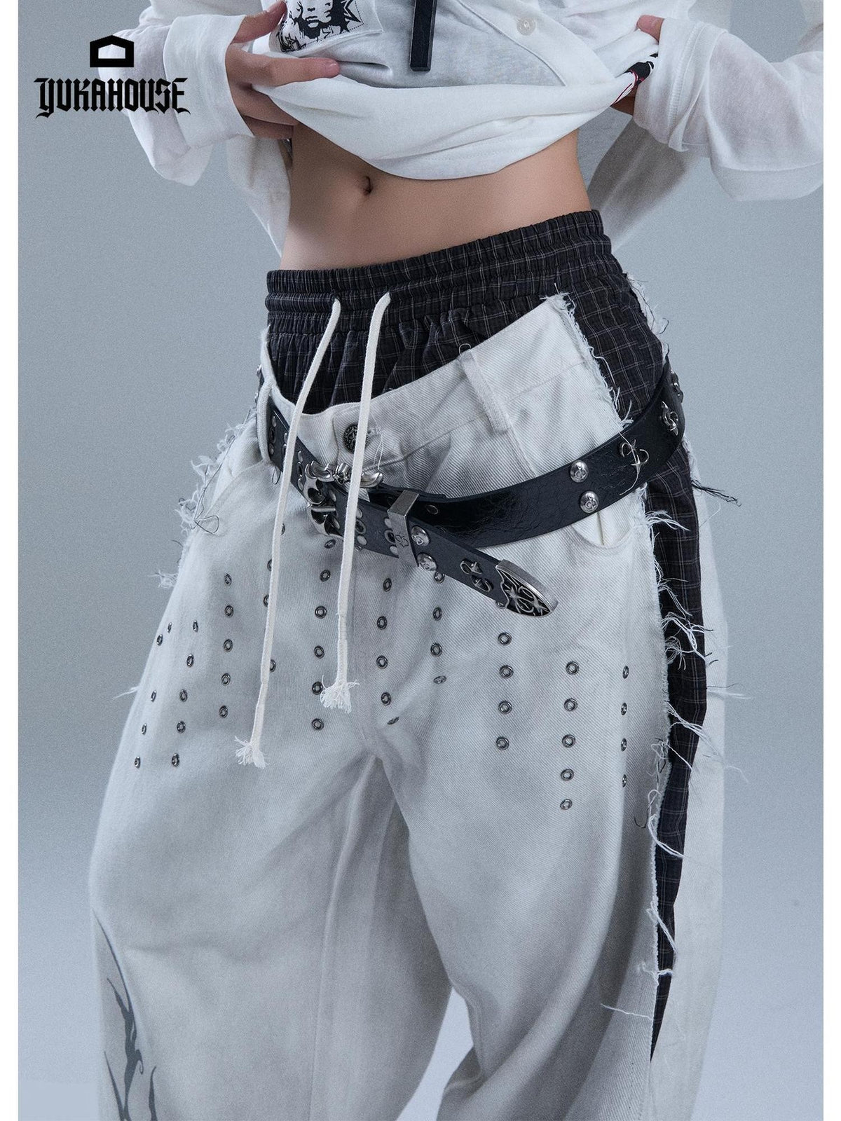 YUKAHOUSE Distressed Faux Layered Raw Hem Letter Print Women's Cotton Straight-leg Pants