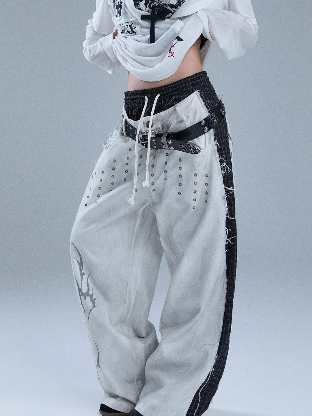 YUKAHOUSE Distressed Faux Layered Raw Hem Letter Print Women's Cotton Straight-leg Pants