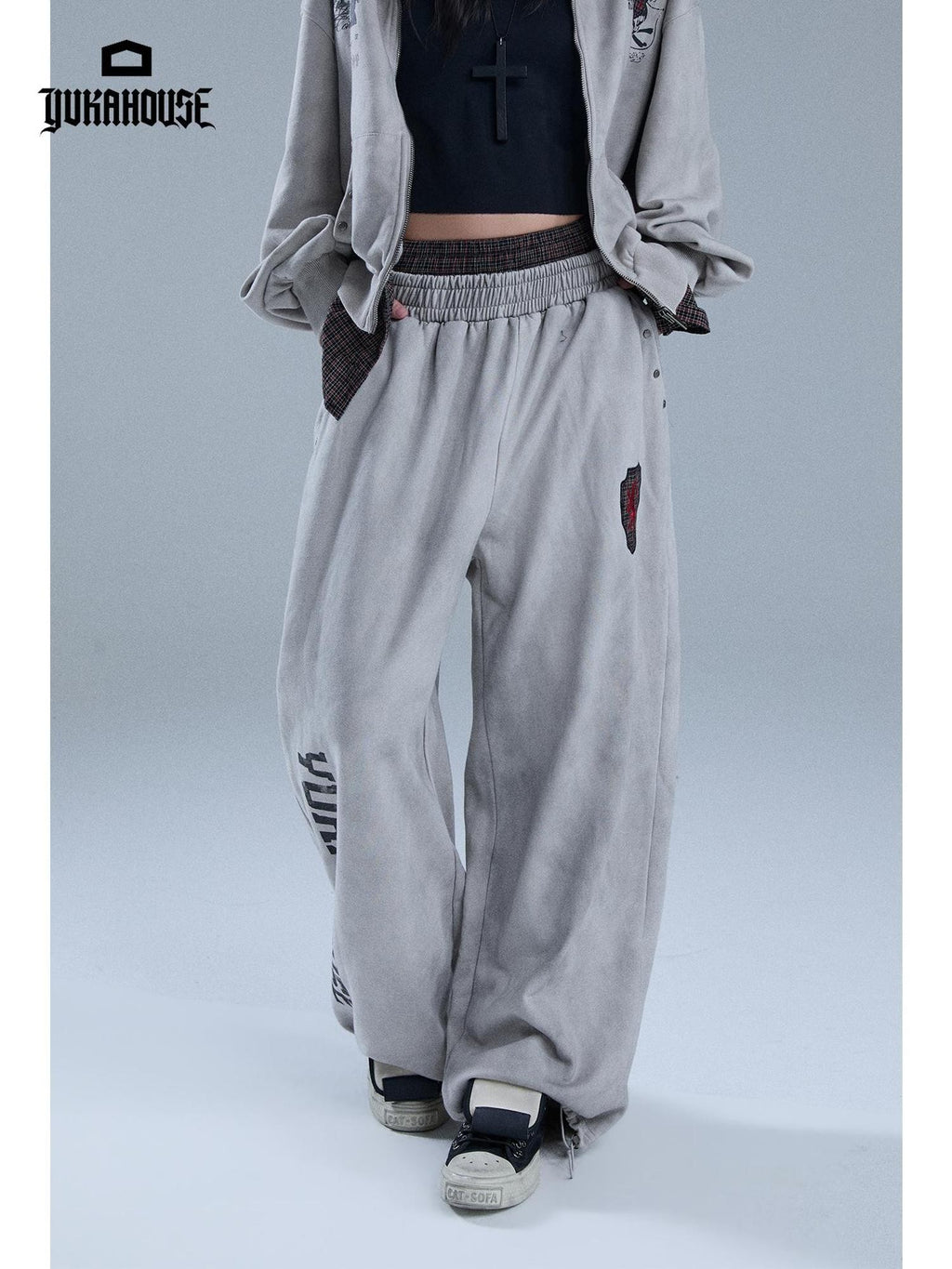 YUKAHOUSE Distressed Graphic American Style Women's Cotton Wide-leg Pants
