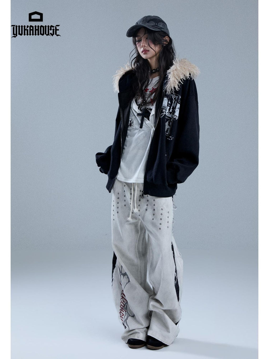 YUKAHOUSE Faux Fur Trim Hooded Punk Print Women's Cotton Blend Zip-up Hoodies