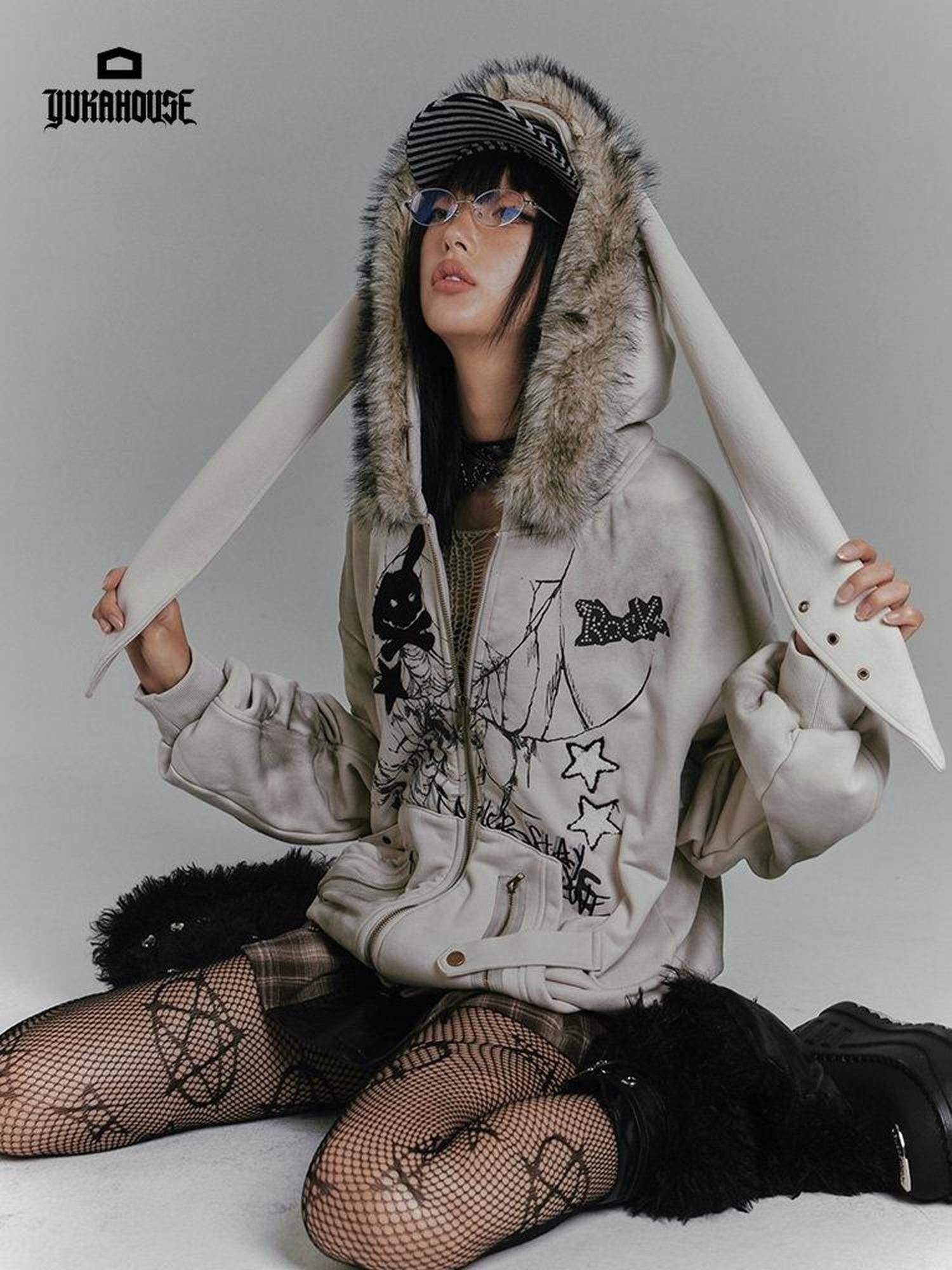 YUKAHOUSE Gray Rabbit Ear Hooded Plush Fleece Lined Women's Cotton Zip-up Hoodies