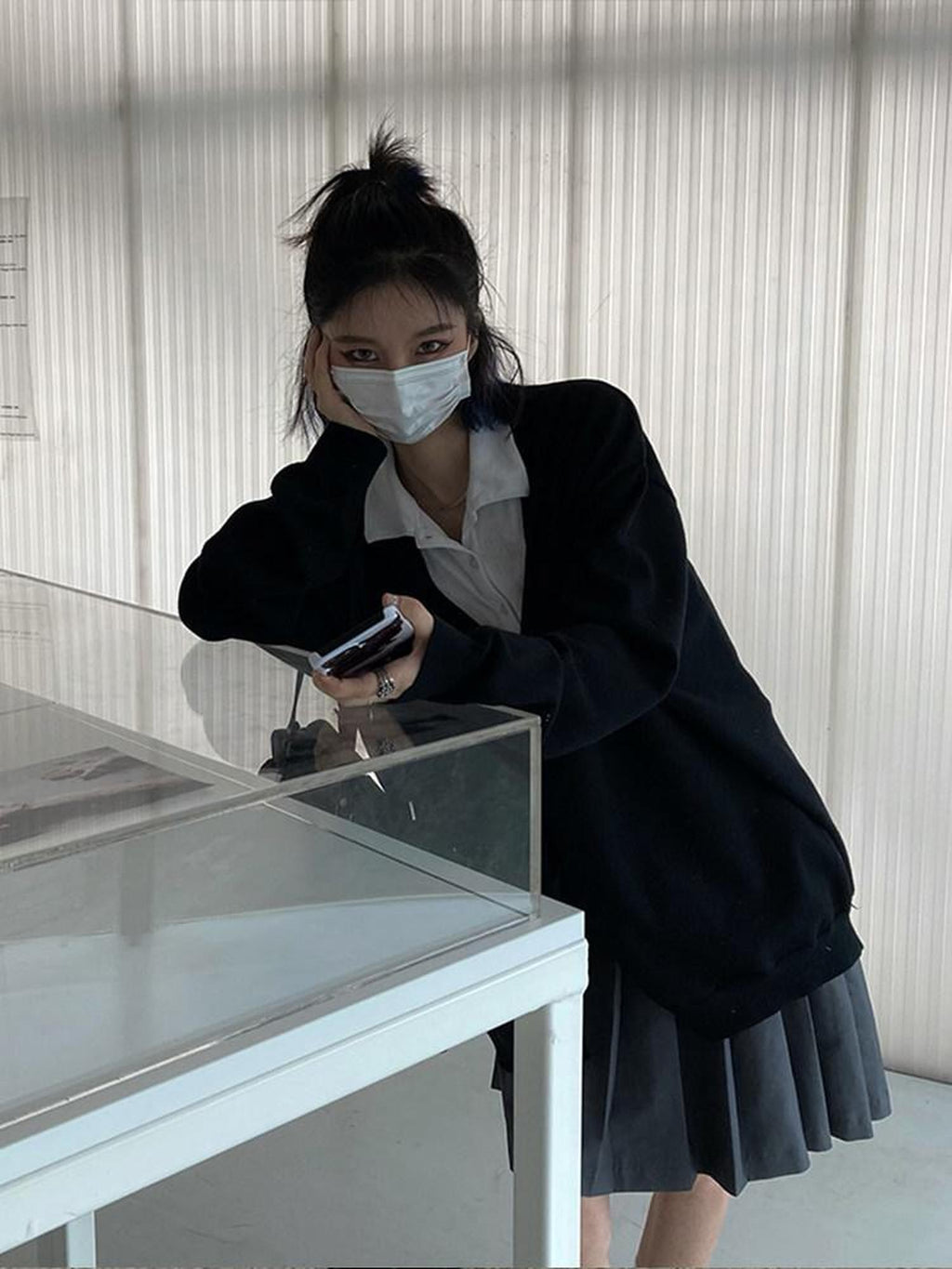 YUKAHOUSE Grey Minimalist Japanese College Retro High Waist A Line Women's Pleated Skirts