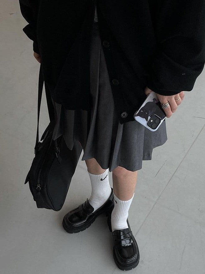 YUKAHOUSE Grey Minimalist Japanese College Retro High Waist A Line Women's Pleated Skirts