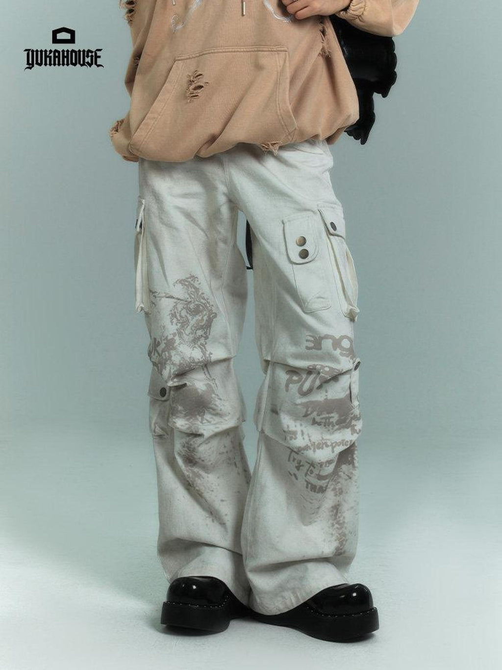 YUKAHOUSE Off White Distressed Pleated Multi Pocket Women's Pure Cotton Wide-leg Jeans