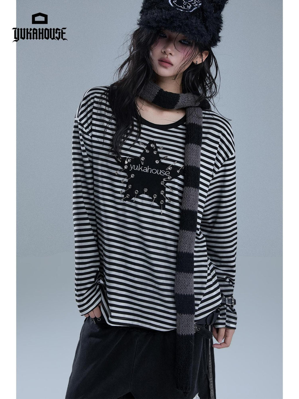 YUKAHOUSE Punk Pin Embroidered Striped Loose Fit Women's Poly Cotton Long Sleeve T-shirts