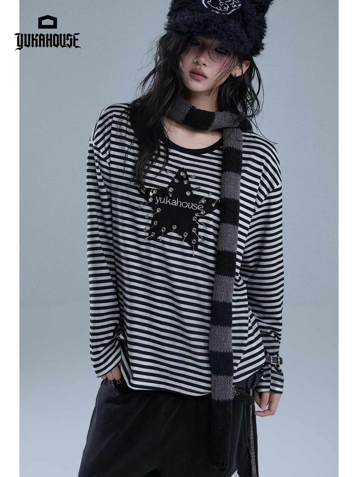 YUKAHOUSE Punk Pin Embroidered Striped Loose Fit Women's Poly Cotton Long Sleeve T-shirts
