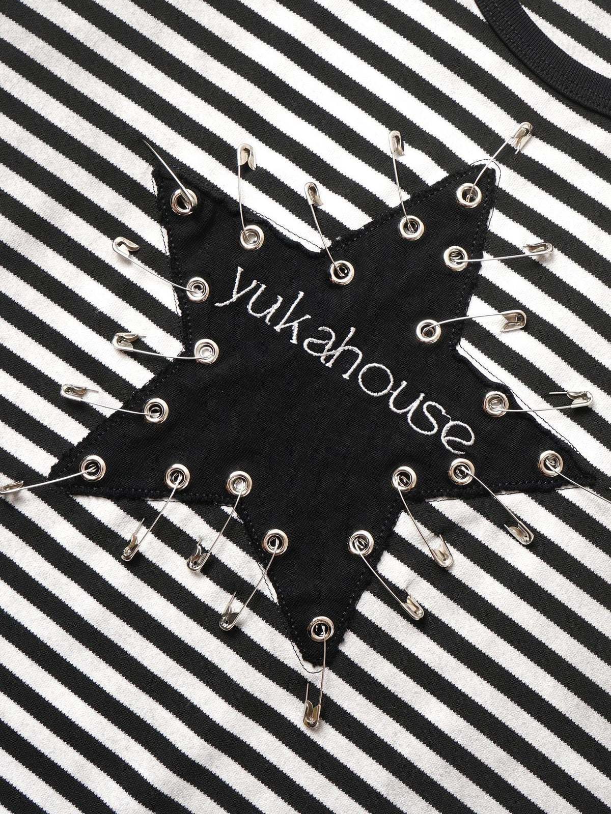 YUKAHOUSE Punk Pin Embroidered Striped Loose Fit Women's Poly Cotton Long Sleeve T-shirts