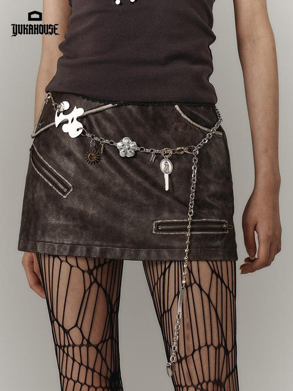 YUKAHOUSE Retro A Line High Waisted Distressed Fitted Women's Pu Mini Skirts
