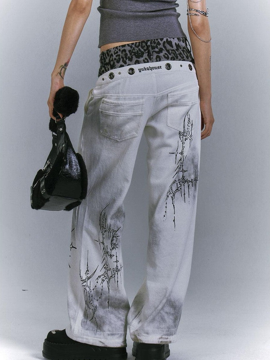 YUKAHOUSE White Vintage Graffiti Distressed Women's Denim Straight-leg Jeans