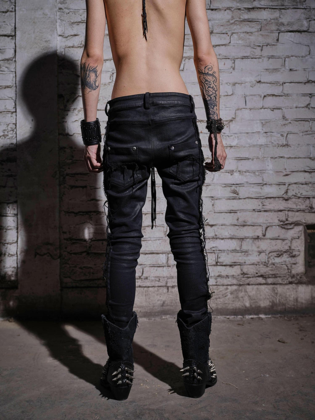 The space between Us Scar Detail Distressed Drawstring Slim Fitted Women's Waxed Skinny Pants